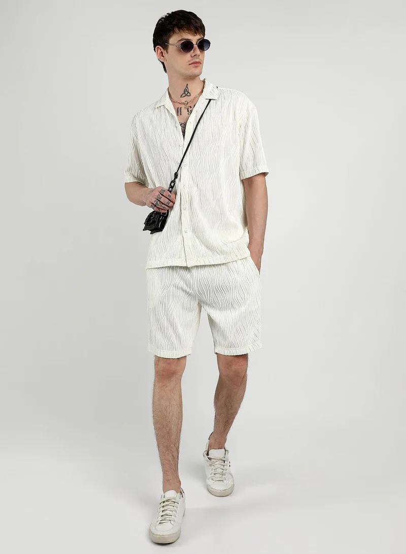 Campus Sutra Campus Sutra Men's Ivory White Self-Design Wave Co-Ord Set For Casual Wear | Cuban Collar | Short Sleeve | Button Closure | Co-Ords Crafted With Comfort Fit For Everyday Wear