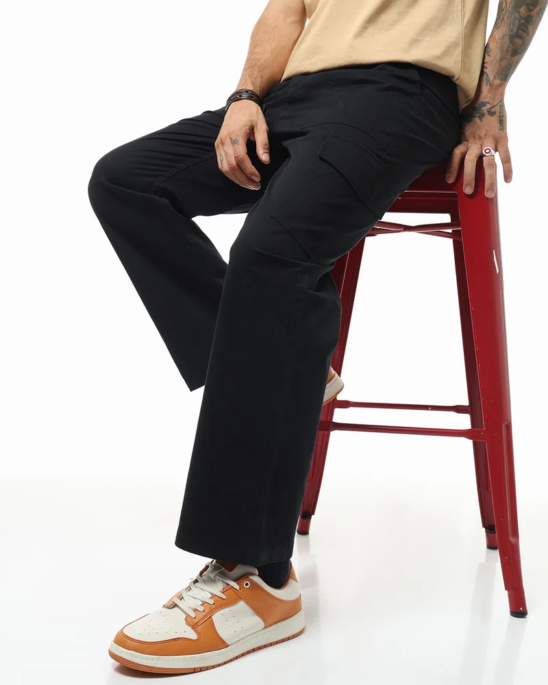 بيواكوف بنطلون كارغو رجالي أسود بقصة مستقيمة