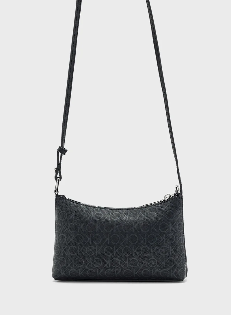 كالفن كلاين Narrow Strap Crossbody