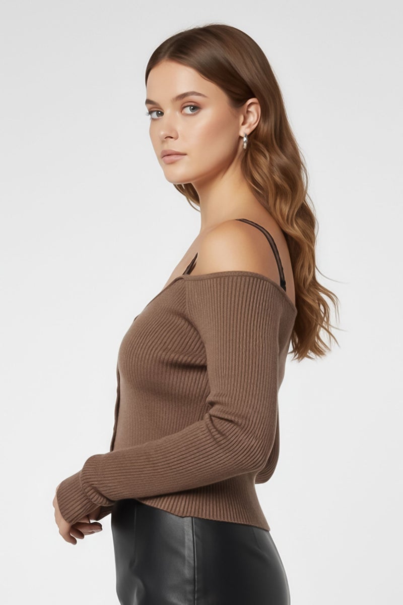 PINKO بلوزة معدنية ذات ياقة مربعة بأكمام طويلة للنساء، بني - Image 3