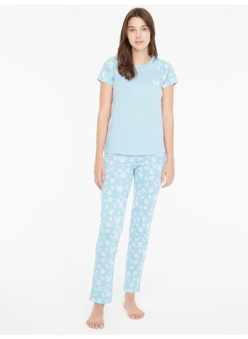 Mod Collection - Women's Blue Round Neck Pajama Set 3857
