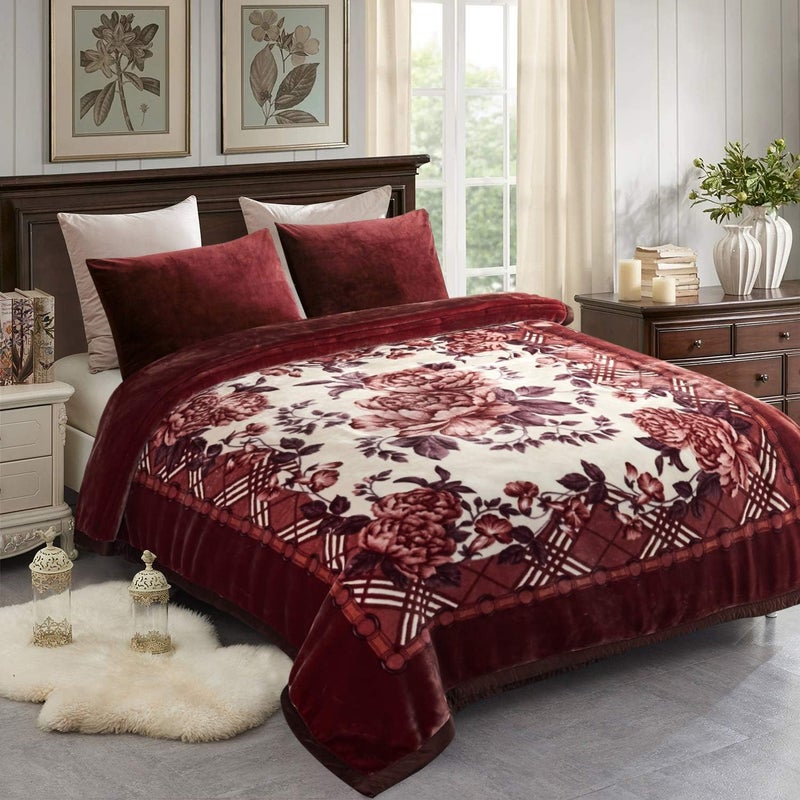 جي ام ال بطانية من الصوف من JML، حجم كينج سايز 85" x 93"، وزنها 10 رطل، ناعمة ودافئة، مكونة من طبقتين مطبوعتين بنمط راشيل، بتصميم ورد أحمر. - Image 2