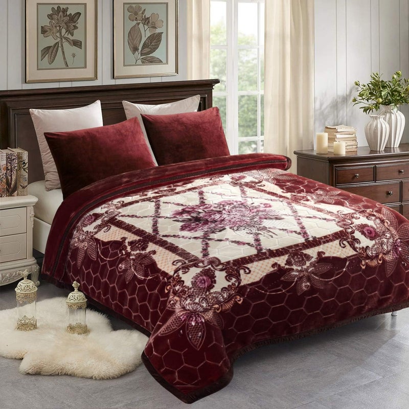 جي ام ال بطانية من الصوف من JML، حجم كينج سايز 85" x 93"، وزنها 10 رطل، ناعمة ودافئة، مكونة من طبقتين مطبوعتين بنمط راشيل، بتصميم ورد أحمر. - Image 1