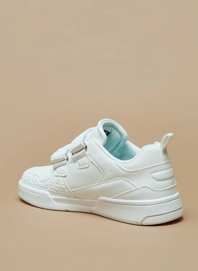 سيد دوتشيني Boys Textured Sneakers with Hook and Loop Closure