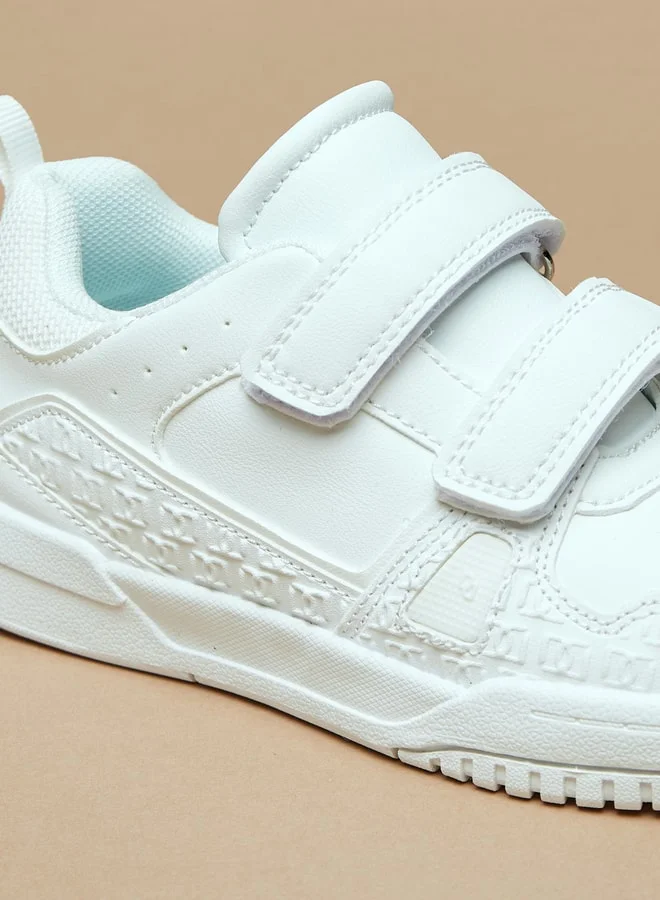 سيد دوتشيني Boys Textured Sneakers with Hook and Loop Closure