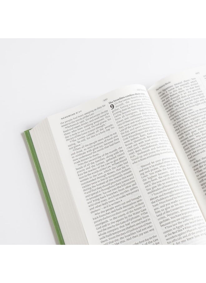 NIV Clothbound Classic Bible: Garden of Eden  - Image 3