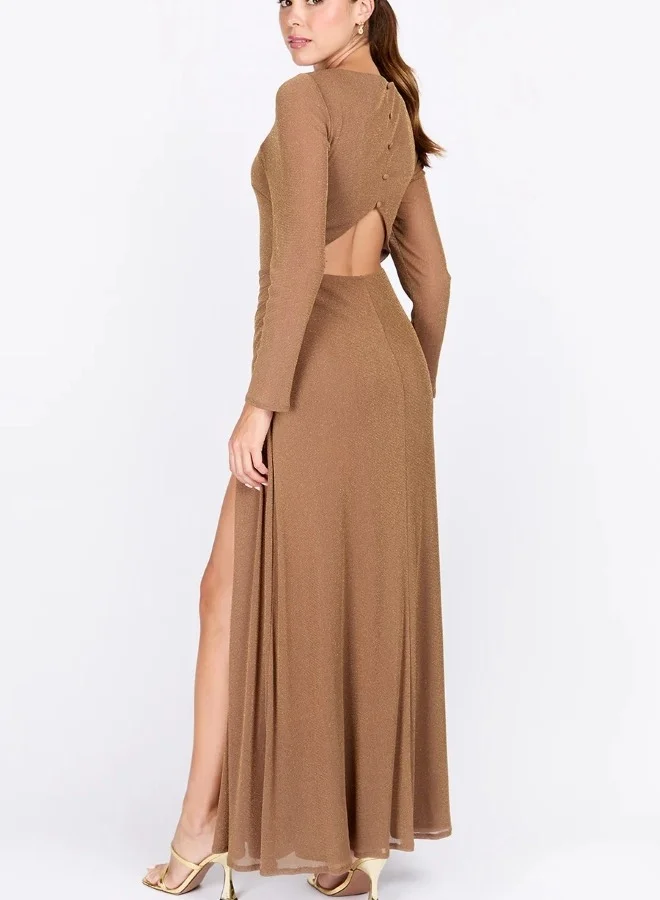 ليتل مسترس فستان ماكسي بأكمام طويلة ولون توبي من خامة اللوركس