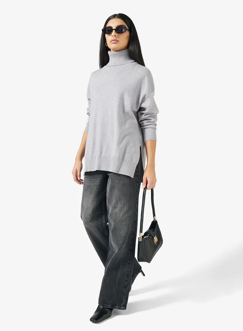 ايلا كنزة بياقة سلحفاة