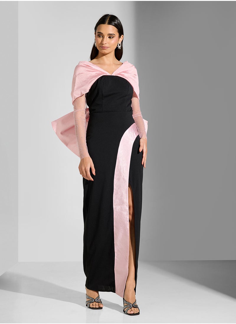 Namshi x Two Toned Dress With Shimmer Sleeve & Back Bow  - Image 5