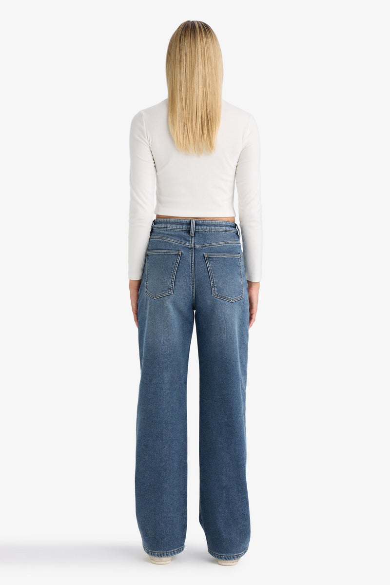 ديفاكتو بنطلون جينز نسائي مريح ذو حافة عادية - Image 3