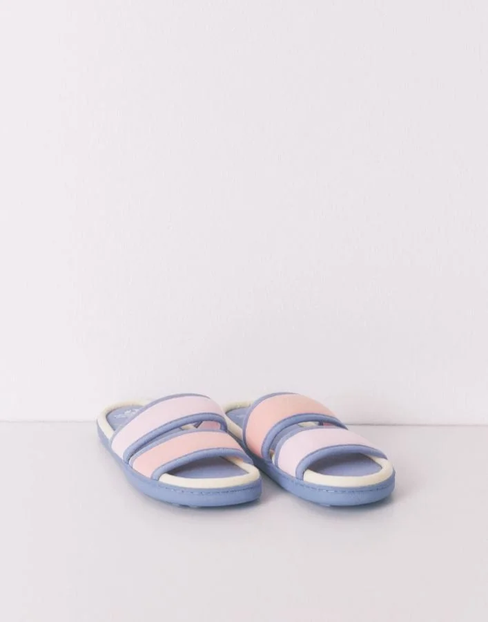 ومن سيكريت نعال سنوبي بالألوان