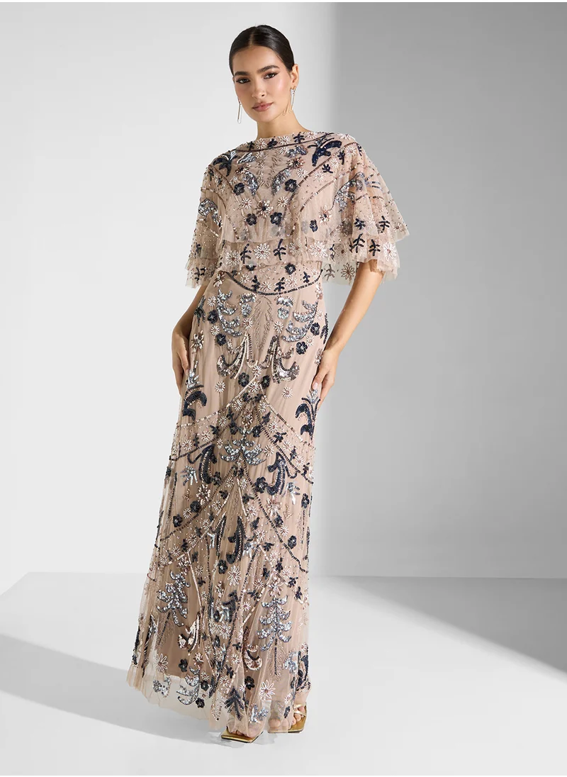 مايا Embellished Cape Sleeve Maxi Dress