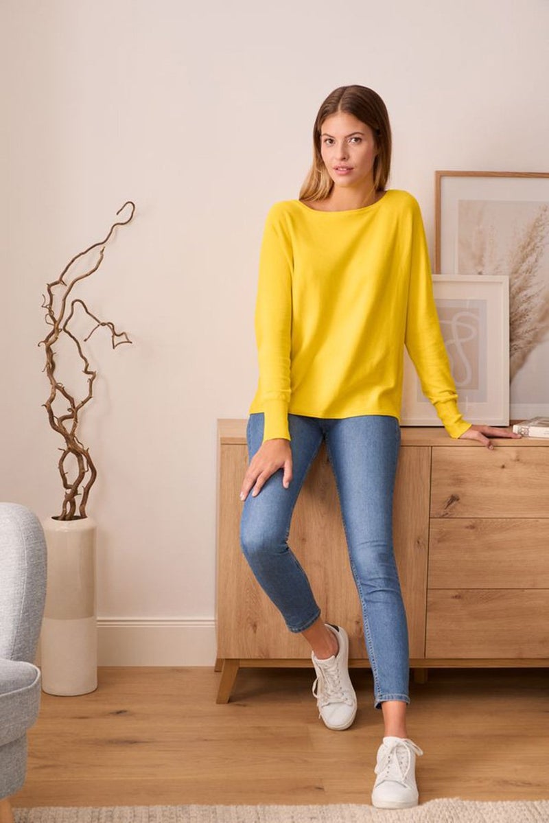 Tchibo بلوزة نسائية بأكمام طويلة وياقة قارب، صفراء - Image 1