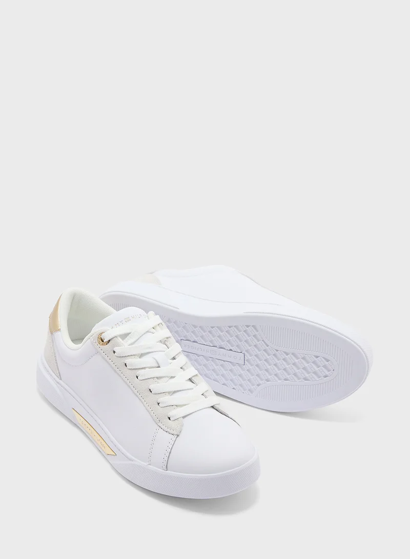 TOMMY HILFIGER Logo Detail Lace Up Low Top Sneakers