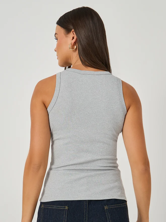 Styli Styli Plain Round Neck Fitted Tank