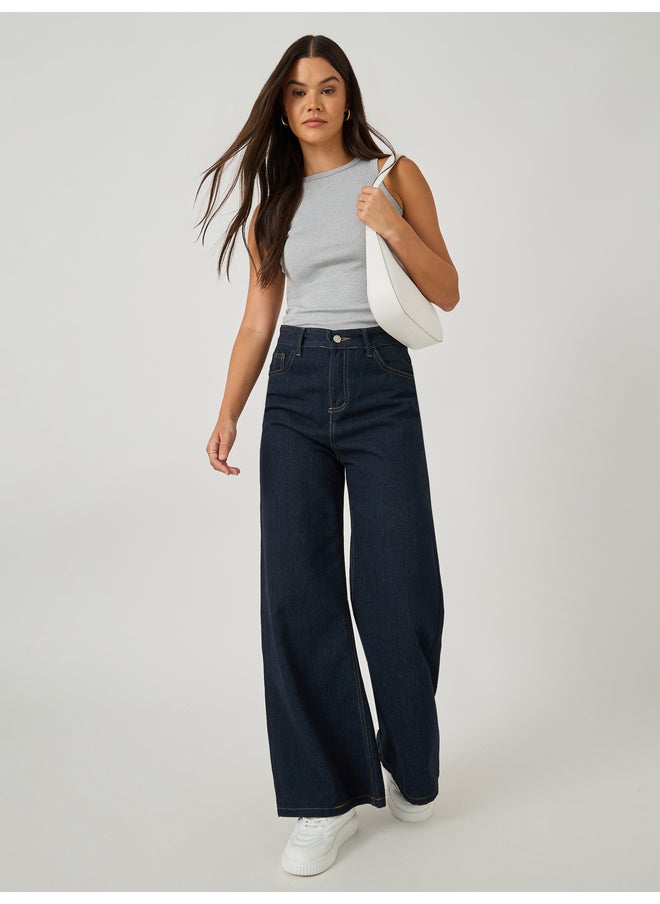 Styli Styli Plain Round Neck Fitted Tank  - Image 2