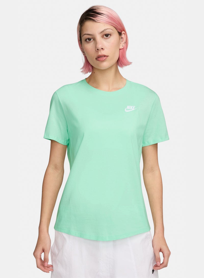 Nike Women’s Nike Sportswear Club Short-Sleeve T-Shirt - Image 1