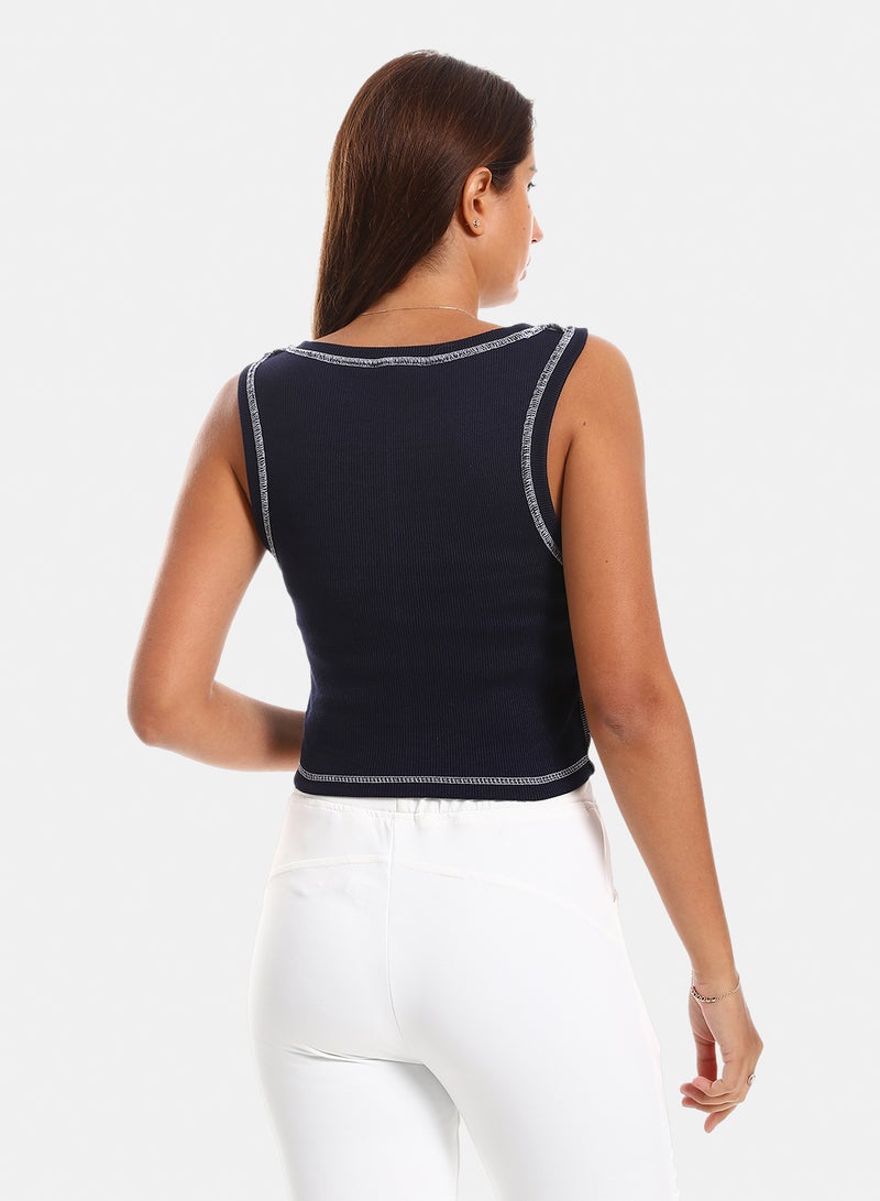 belle Sleevles With White Details Tank Top - Image 3