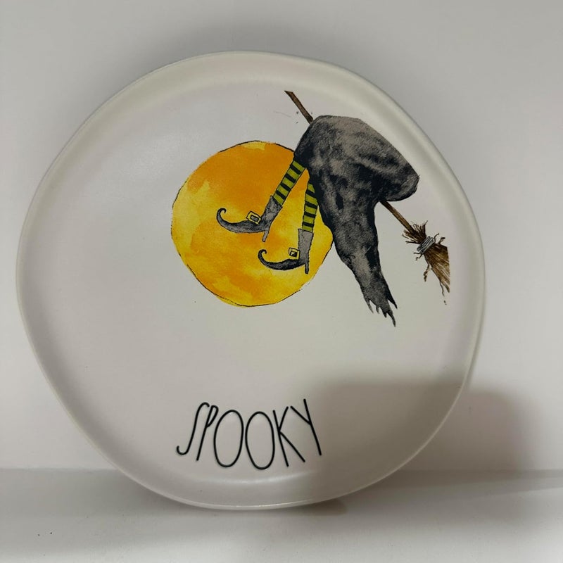 Rae SPOOKY Salad Plate 8 Inches HALLOWEEN PLATE Dunn By Magenta
