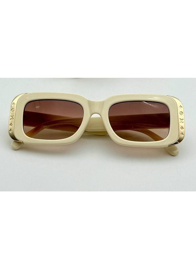 Louis Vuitton - Sunglasses for protection from the sun's rays - Image 1