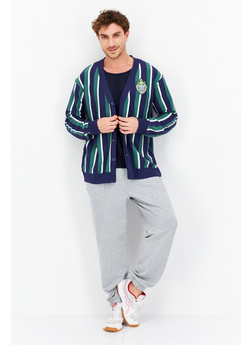 FILA Men Sportswear Fit V Neck Long Neck Outdoor Cardigan, Green  - Image 3