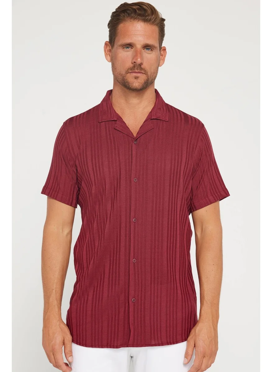 Tudors Slim Fit Short Sleeve Slim Fit Crochet Collar Knitted Fabric Tile Shirt