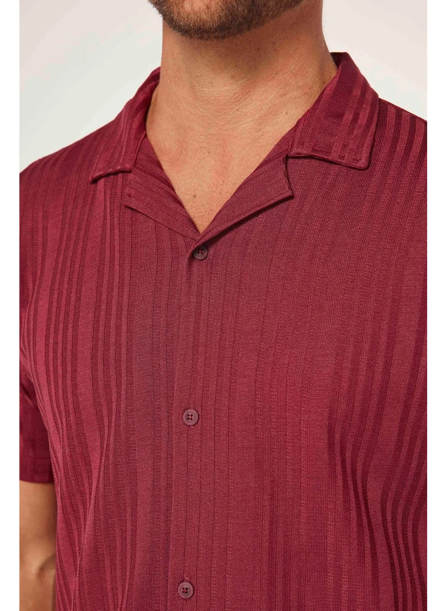 Tudors Slim Fit Short Sleeve Slim Fit Crochet Collar Knitted Fabric Tile Shirt