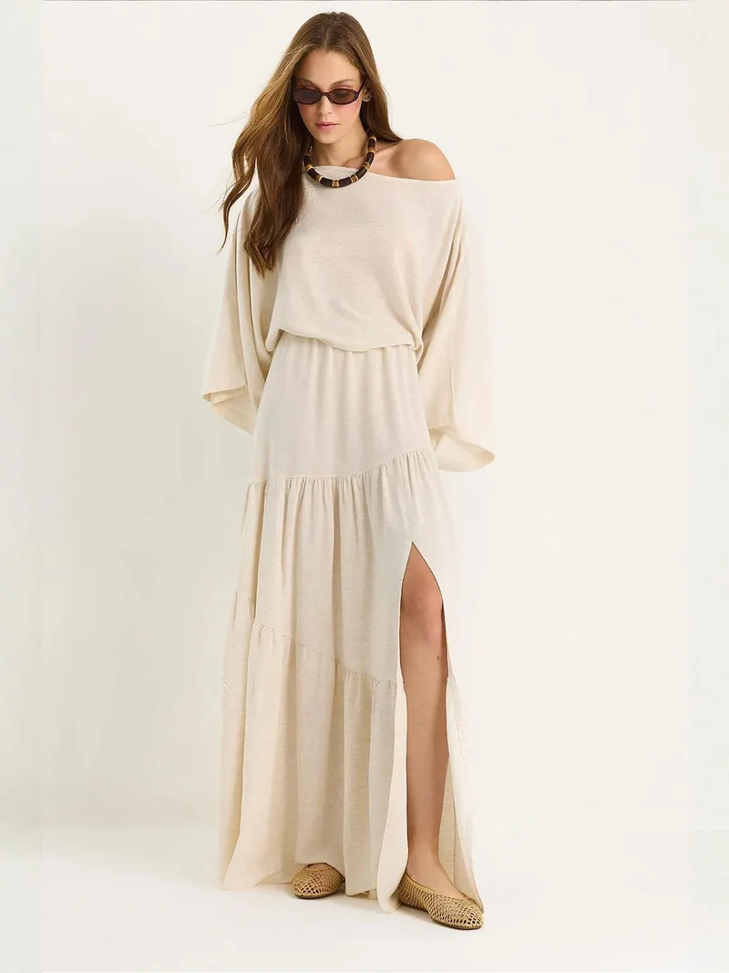 بيانكو لوتشي LUCCI Asymmetrical Collar Oversized Two-Piece Coord Set with Ruffle Detail