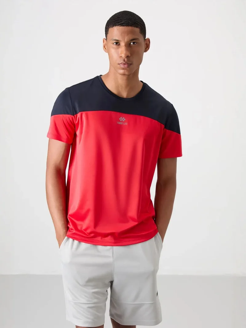 تومي لايف TOMMY Men's Colour-Blocked Crew Neck T-Shirt