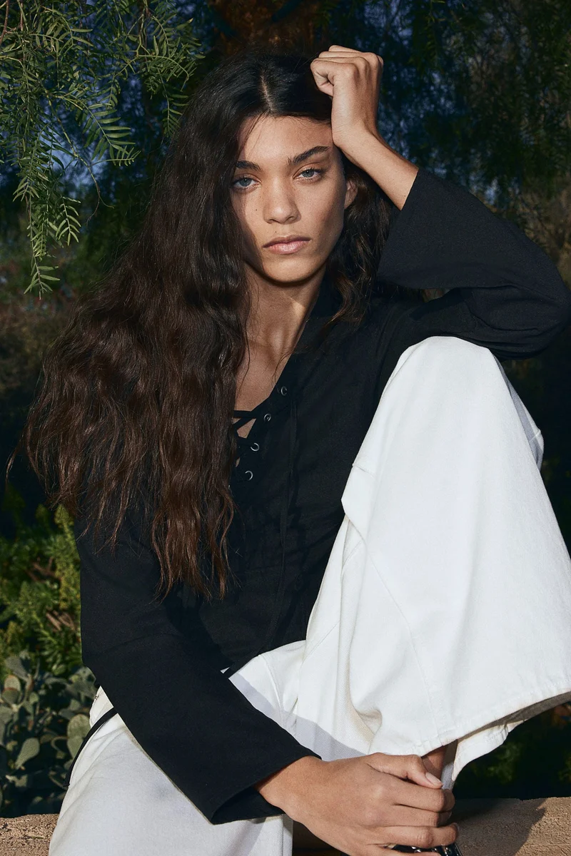 H&M Lacing-detail top