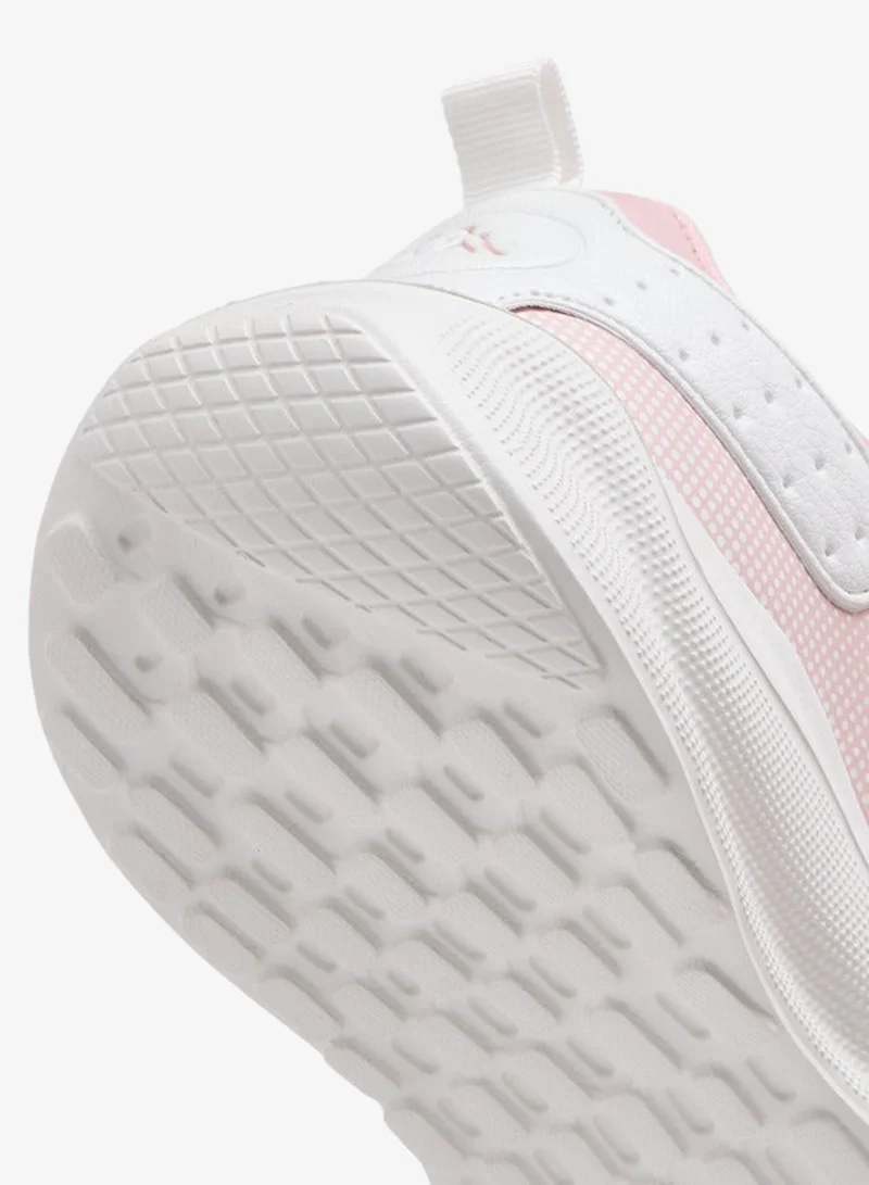Kappa Girls' Panelled Sports Shoes with Hook and Loop Closure