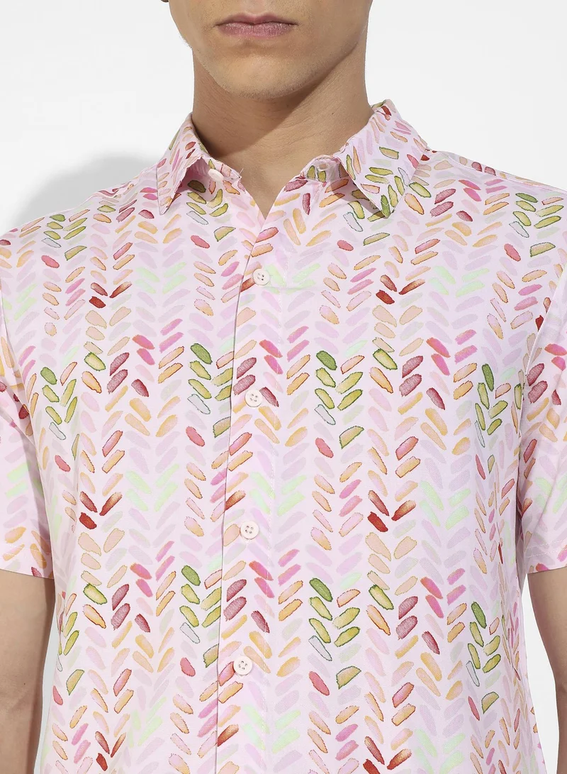 Campus Sutra Men's Pink Leaf Strokes Shirt