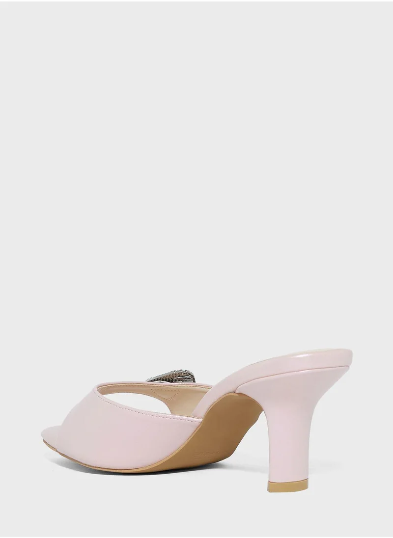 فينتشي Ankle Boots