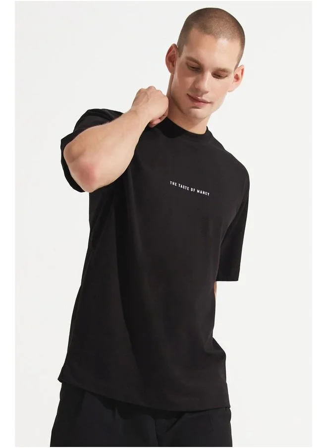 جون June Men Oversize Pattern Crew Neck Printed Tshirt Black