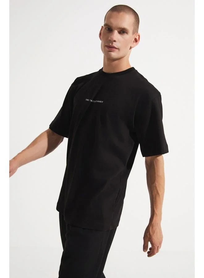 JUNE June Men Oversize Pattern Crew Neck Printed Tshirt Black