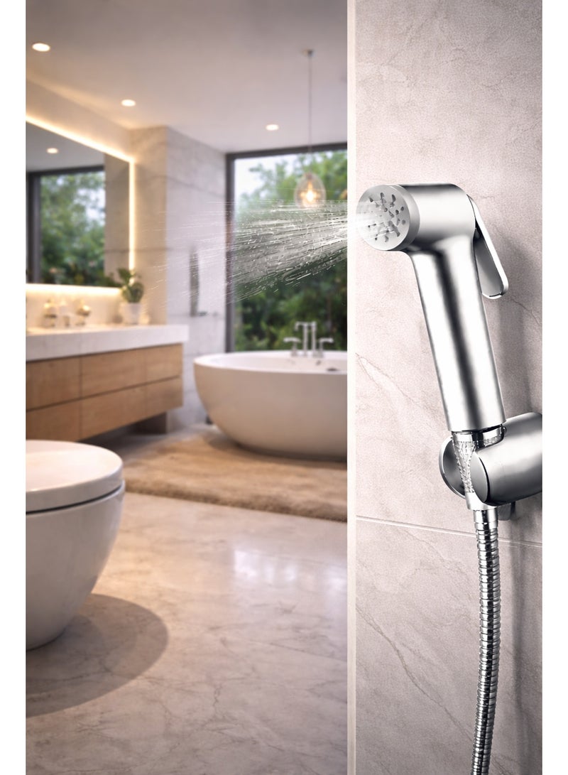 Luxurious handheld bidet sprayer from Marlene with an elegant design, featuring a powerful water stream, perfect for modern bathrooms - Image 2