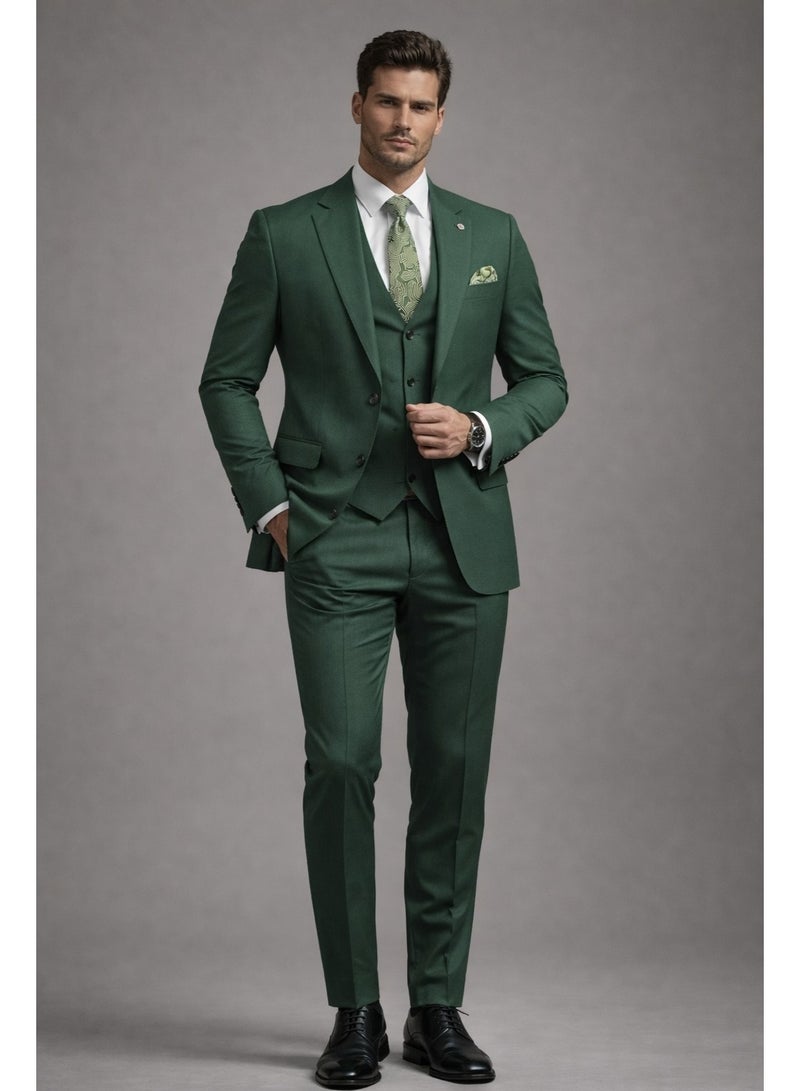 Lavandera Men's Three-Piece Suit, Two-Button, Elegant Style for Occasions and Meetings, Olive Green - Image 1