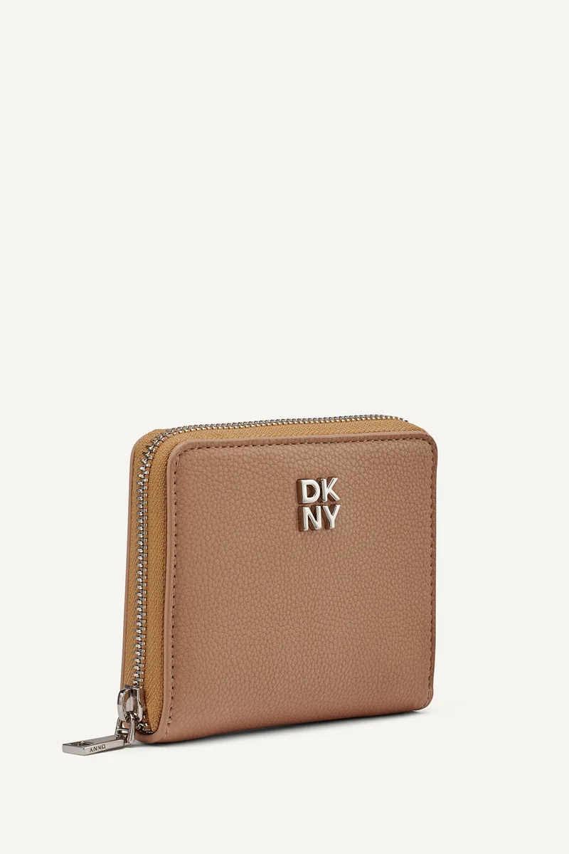 د ك ن ي SARAH SMALL ZIP AROUND WALLET