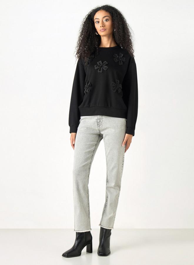 تواكستريمز سويت شيرت فضفاض بأكمام طويلة وزخرفة زهور من توإكستريمز - Image 2