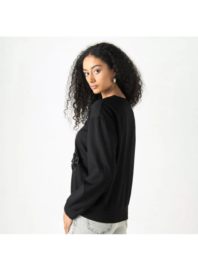 2Xtremz 2Xtremz Flower Applique Oversized Sweatshirt with Long Sleeves