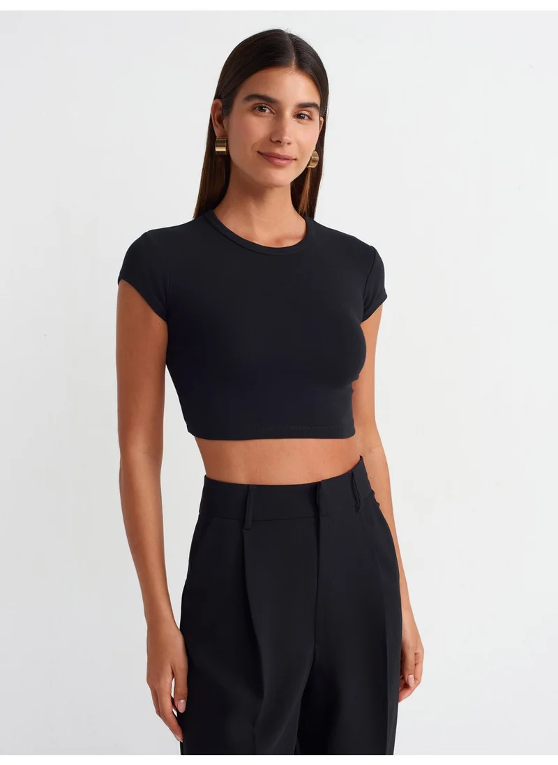 ديلفين 30936 Fitted Crop Top-Black