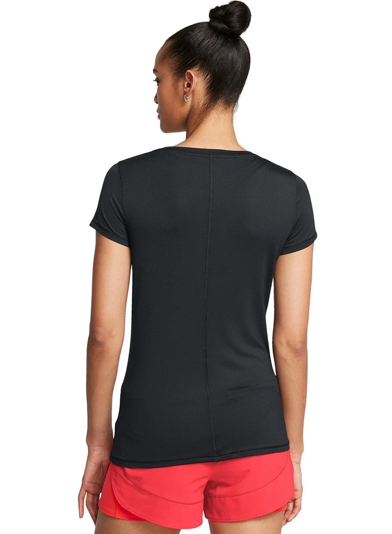 اندر ارمر تيشيرت بشعار شبكي تقني