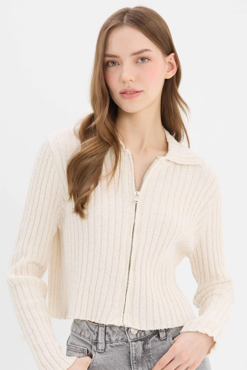 ديفاكتو Slim Fit Polo Collar Cardigan