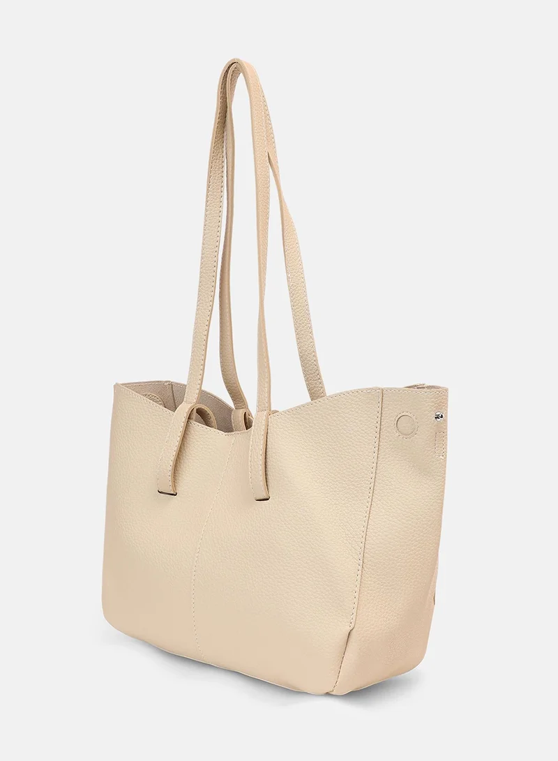 Haute Sauce Solid Zip Lock Regular Vegan Leather Hand Bag For Women