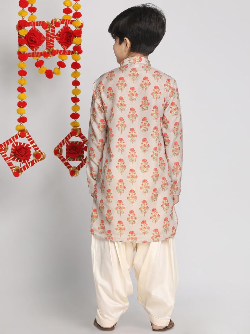 VASTRAMAY Boys’ Multicolor Kurta | Patiala Style Relax Fit | Elegant Ethnic Wear for Weddings & Festive Celebrations - Image 3