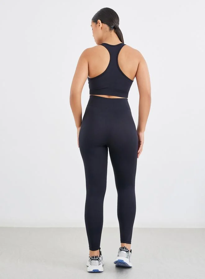 Styli Text Detail Seamless Side Sports Bra and Leggings Set