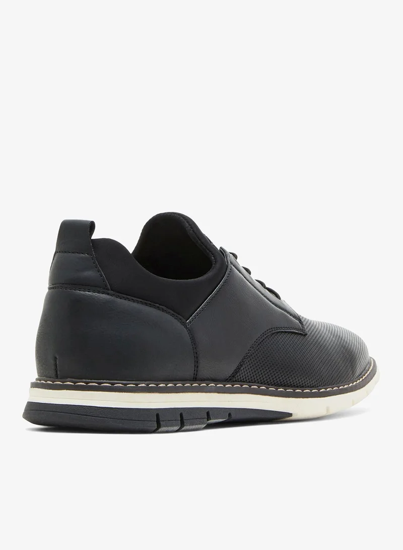 ستيف مادن Mlyd01M4-001 Black Men's Sneakers
