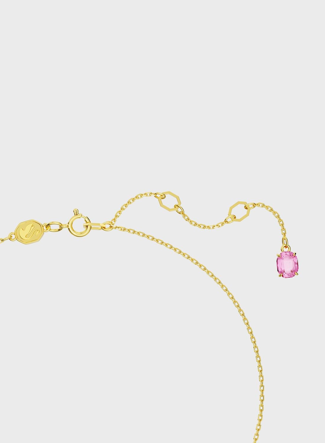 قلادة عصرية أنيقة