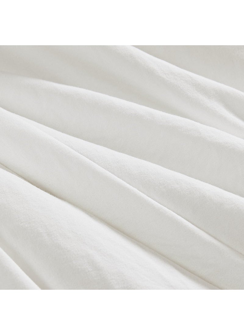 WRENSONGE WRENSONGE White Comforter Full Size  3 Piece Soft Microfiber Full Size Comforter Sets(1 Full Size Comforter with 2 Pillow Shams) - Warm Bedding Set Full Suitable for All Seasons  - Image 4