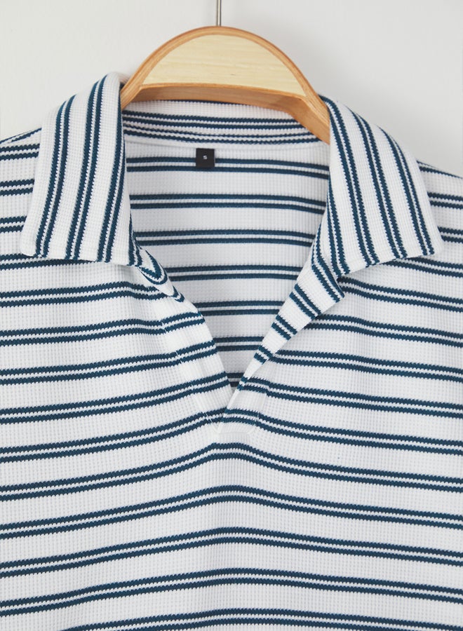 trendyol Limited Edition Ecru Regular Polo Collar Plain Knitted Polo Collar T-shirt - Image 4